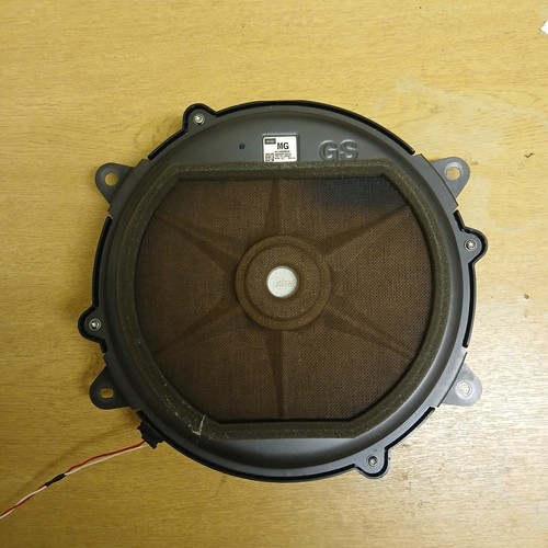 Subwoofer lexus mk4 - lexus,