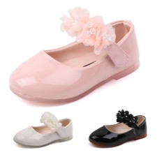 Scarpe brevettate formali