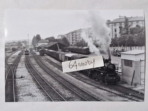 Fotografia stazione alba - stazione, di