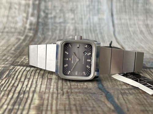 Zenith surf tv - n.o.s.,