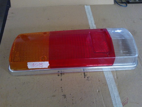 Plastica fanale posteriore