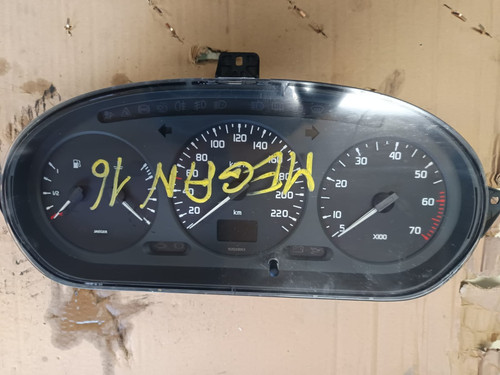 Quadro strumenti renault - quadro,