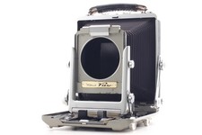 Nuova fotocamera da campo a