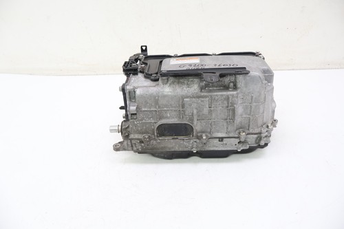 Toyota auris 8 hybrid - 1.8,