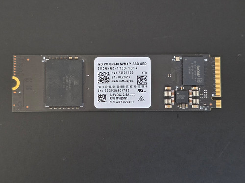 Black 1tb sn740 nvme 2 - 1tb,