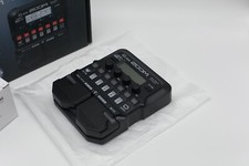 MULTIEFFETTO ZOOM G1 CON LOOPER PATTERN DI BATTERIA ED AMPLIFICATORI CHITARRA