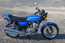 Moto Kawasaki H2 Mach IV 1972