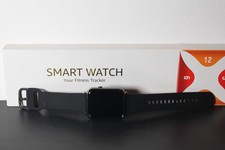 smartwatch fitness tracker