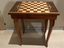 Tavolino-scacchiera in