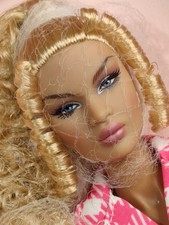 FASHION ROYALTY NADJA PRINT IT