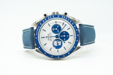 Omega Speedmaster 'Silver Snoopy Award' 310.32.42.50.02.001 31032425002001 20...