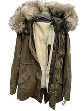 Cappotto parka kaki Zara con