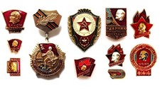 Set di 11 distintivi spilla