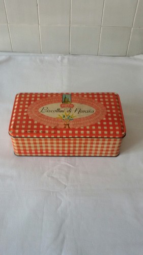 Antica scatola latta - in,