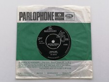 THE BEATLES  1966 UK 45   ELEANOR RIGBY   YELLOW SUBMARINE   1 R 1 R