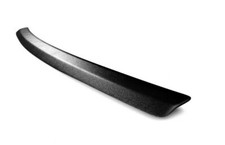Paraurti in plastica nero per