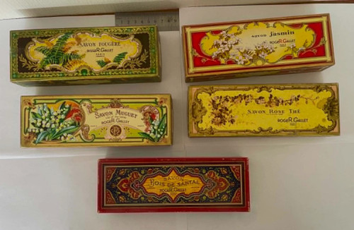 Collection lot boites a - boites,