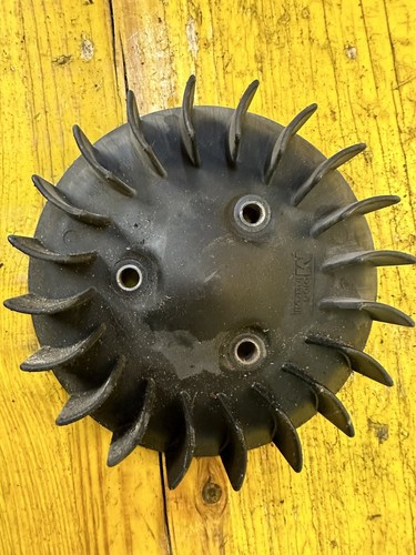 Ventola raffreddamento nera - ventola,