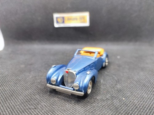 Bugatti 57 atlantic - ▄▀▄,