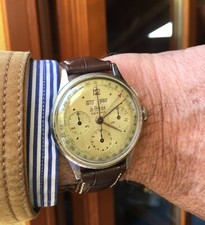 Cronografo da polso Le Phare, calibro Valjoux 72c (column wheel), anni '50.