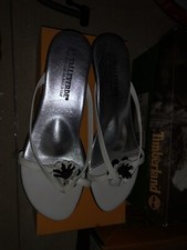 Sandali bianchi e argento