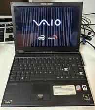 Pc Laptop Sony Vaio PCG-6W1M NVIDEA Intel Centrino Leggi