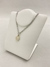 Collana con ciondolo originale