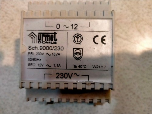 Alimentatore per citofoni - alimentatore,