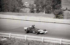 Tom Jones #20 McLaren M22 -