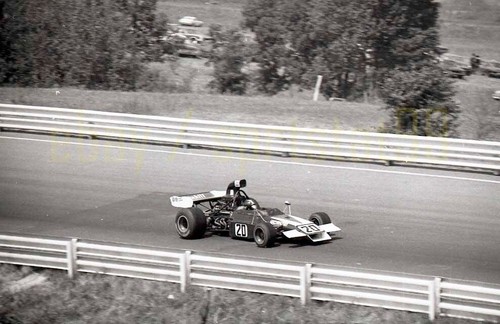 Tom jones mclaren - m22,