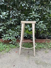 Sgabello Alto In Ferro Bianco