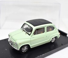Modellino auto scala 1:43 Fiat 600 D verde Brumm diecast modellismo collezione