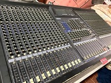 Mixer YAMAHA GA32/12 + Flight Case Baule