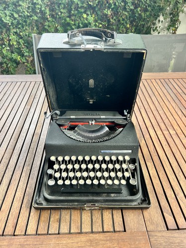 Macchina scrivere portatile - macchina, da