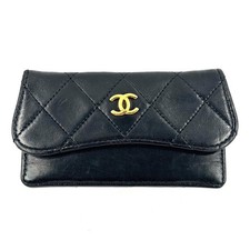 CHANEL Matelassé Card Case