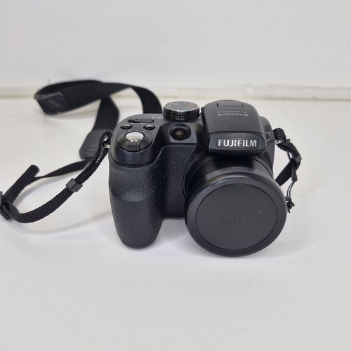 Fujifilm finepix s1000fd 10mp - fujifilm,
