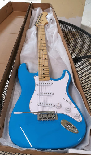 Chitarra elettrica azzurra - elettrica,