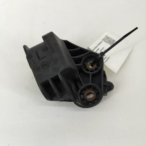 Supporto radiatore sinistro