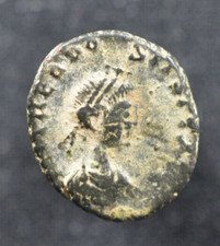 Teodosio II AD 402-450. Follis