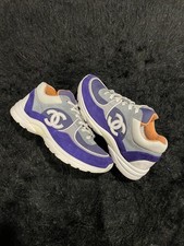 Taglia 40.5 / (7.5US) -