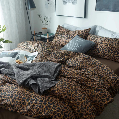Set piumone stampa leopardata