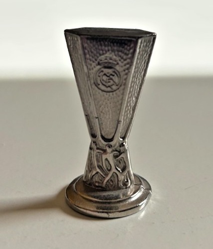 Modellino coppa uefa real - coppa,