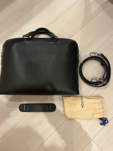 Louis vuitton oliver - oliver, epi