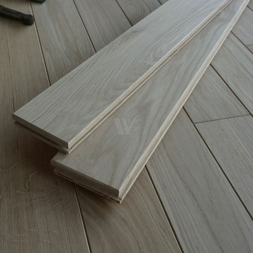 Pavimento rovere strisce - in,