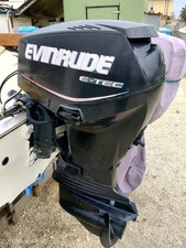 Motore Marino Fuoribordo