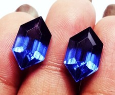 Naturale Blu Tanzanite 18 KT