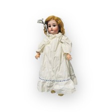 Antica bambola testa a