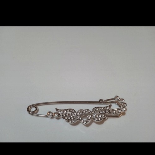 Spilla gioiello colore argento