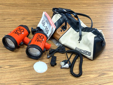 2 Speedlight Nikonos SB-105