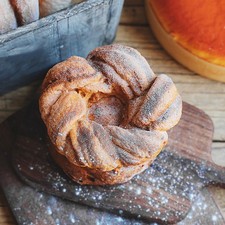  Modello realistico di pane